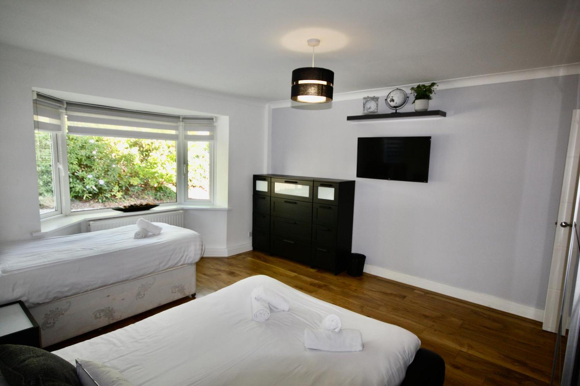 Four Corners Holiday Home Hot&Sauna Ferndown Exterior foto