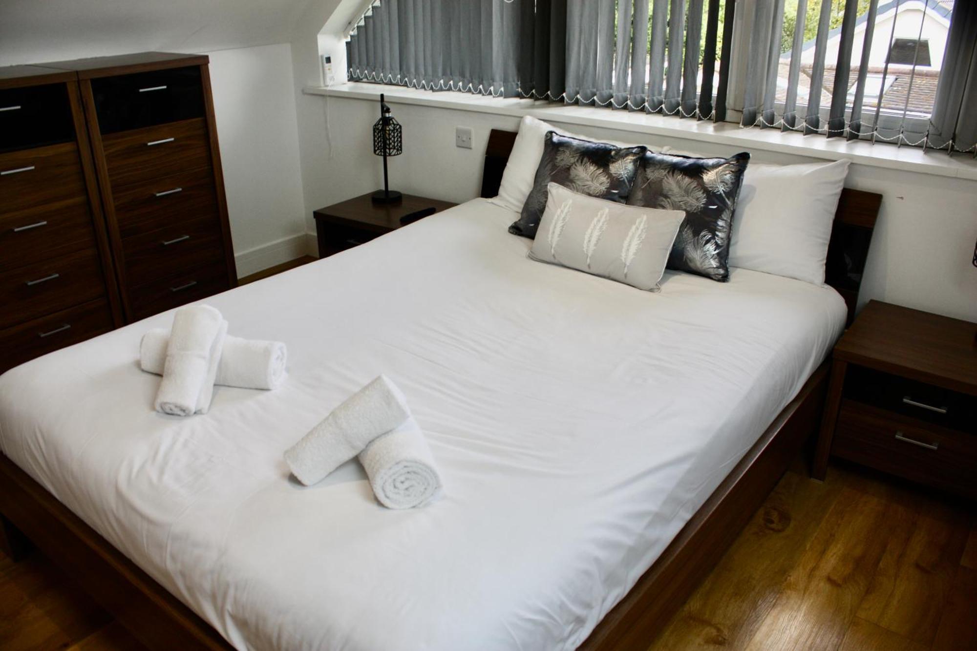Four Corners Holiday Home Hot&Sauna Ferndown Exterior foto