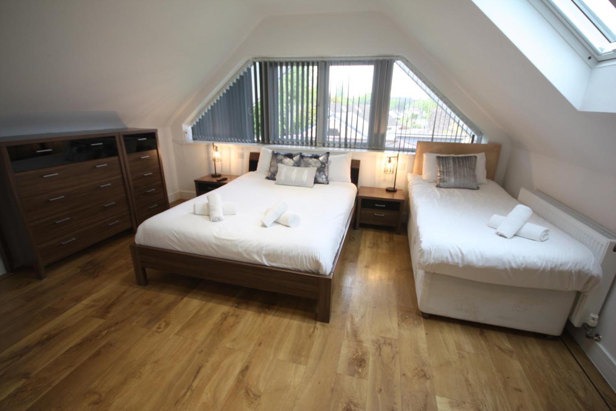 Four Corners Holiday Home Hot&Sauna Ferndown Exterior foto